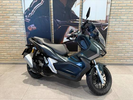 HONDA ADV 